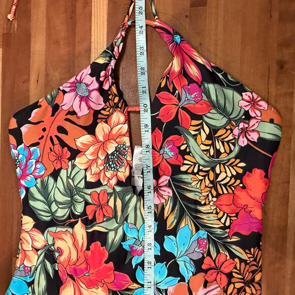 O'Neill Juniors Reina Women's Halter Cut-Out One-Piece Swimsuit Multi Large - Picture 11 of 11